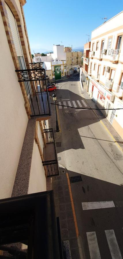 Spacious Apartment With Mountain View In Tabernas, 99 Sqm Exterior photo