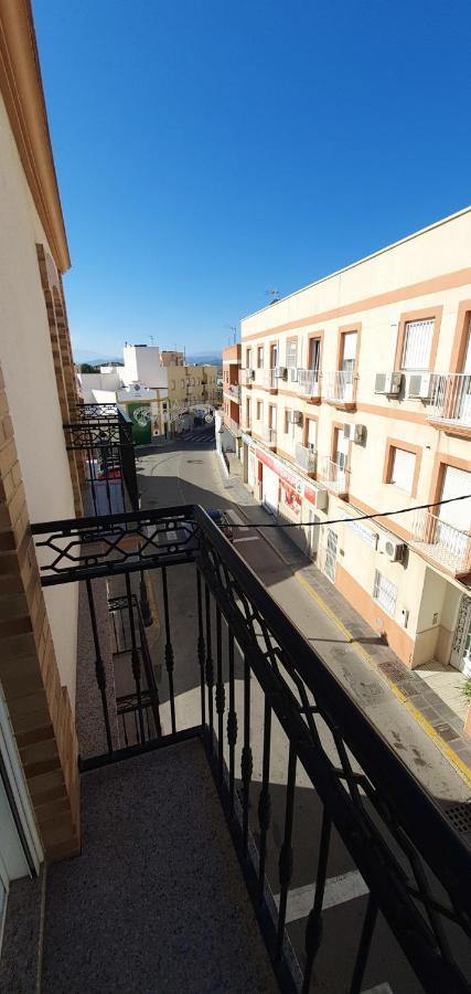 Spacious Apartment With Mountain View In Tabernas, 99 Sqm Exterior photo